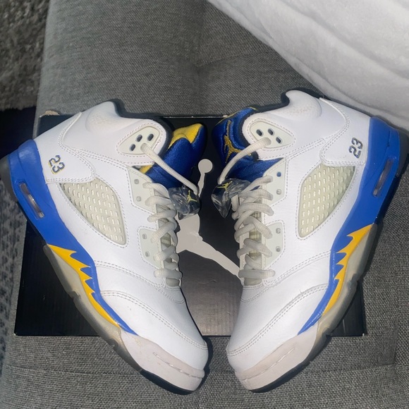 Jordan 5 retro Laney 2013 - Picture 3 of 5